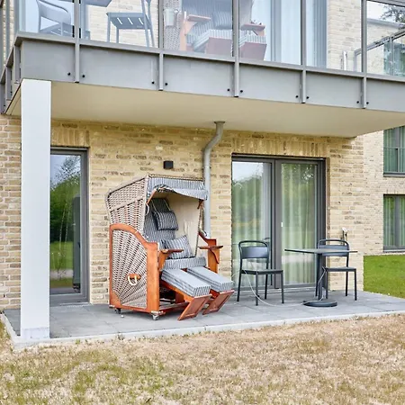 Lighthouse Duhner Spitze - W04